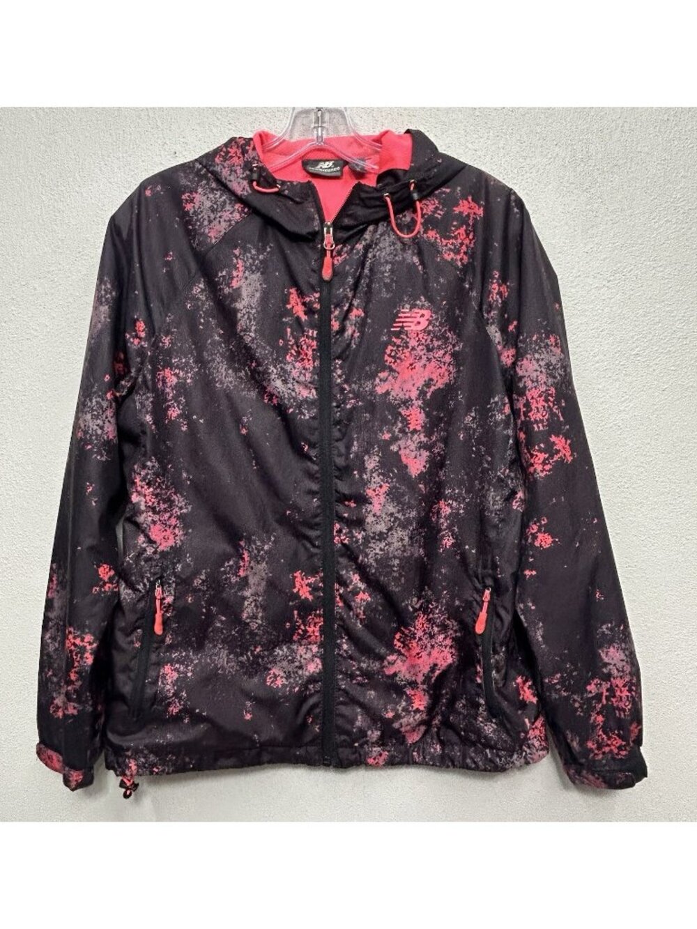 New Balance Women Windbreaker Jacket Size Medium Pink Burgundy Hooded Full Zip
